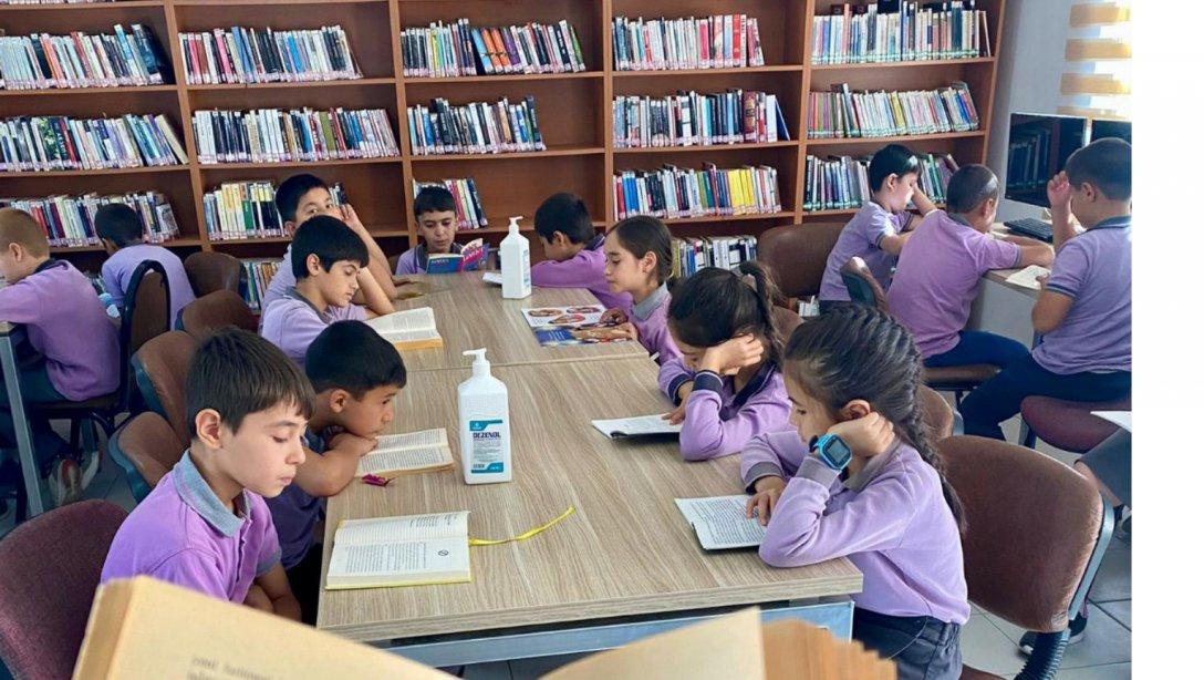 Muğla İl Milli Eğitim Müdürlüğünce Yürütülen Okur Gezer Yazar Projesi Ekim Ayı İlçe Faaliyetlerimiz